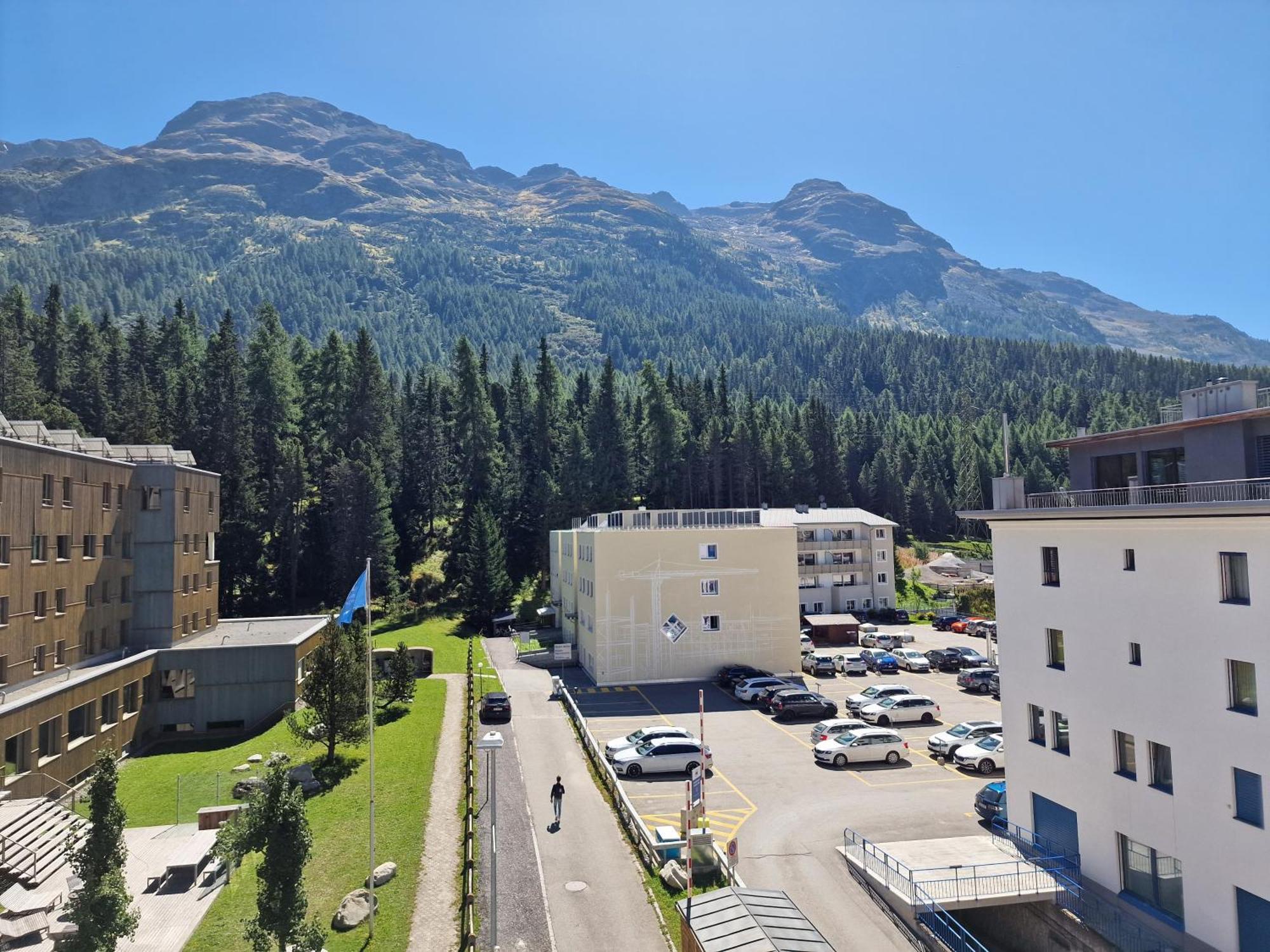 Apartments Flora - Sunflower Sankt Moritz Zewnętrze zdjęcie